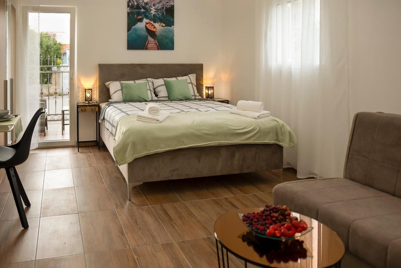 Apartments4You Vodice Exterior foto